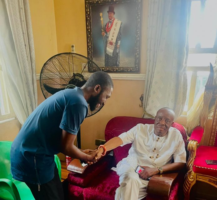 Biobarakuma visits Olua 1 of Olua-Ibe, HRH King Iyerite Awululu