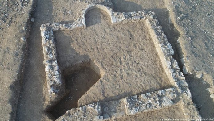 1,200-Year-Old Mosque Uncovered In Palestinian Village In Israel (Photo)