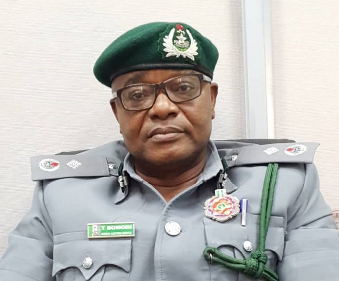 Customs denies auctioning over 7000 seized cars