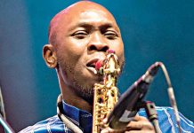 Seun Kuti jets out of Nigeria after police ordeal