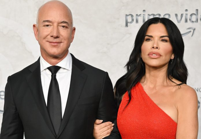 Amazon Founder, Jeff Bezos And Girlfriend Lauren Sanchez Are Engaged