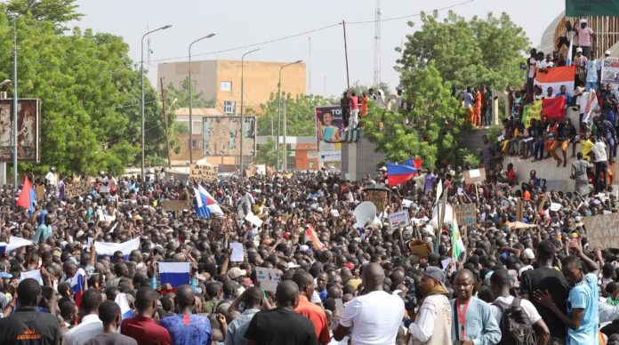 Niger coup: Protesters Wave Russian Flag, Praise Putin, Attack French Embassy