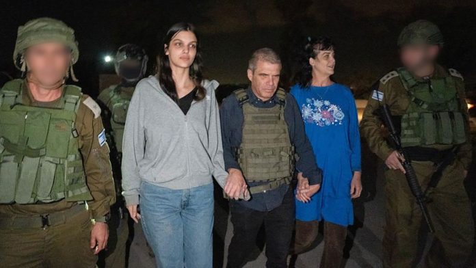 U.S. hostages, a mother and daughter, released by Hamas