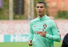 Ronaldo offered means of return to EPL club