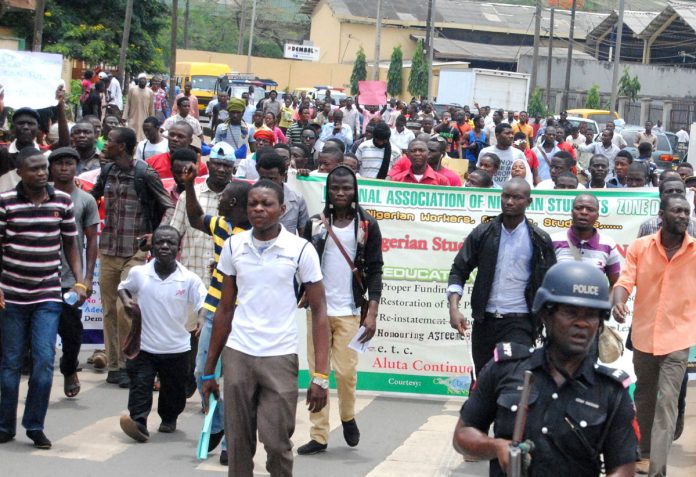 Students protest UNICAL 100% tuition fee increass as parents battle economic hardship