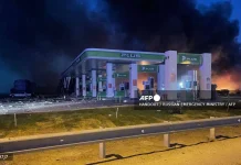 10 dead in Russia service station blast