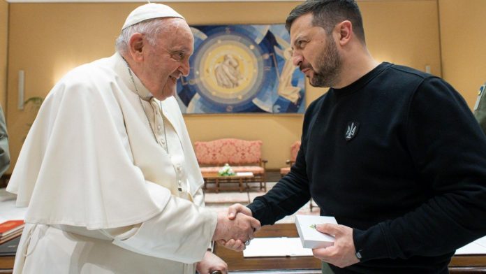 Zelenskyy seeks Pope Francis’ help to free Ukrainians in Russian captivity