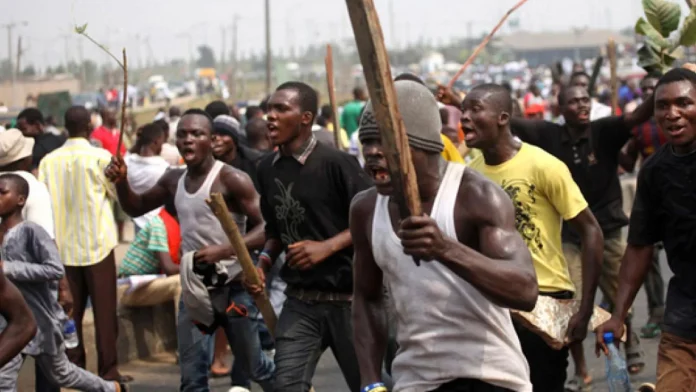 Hunger protest suffer setback in Rivers as thugs disrupt demonstration