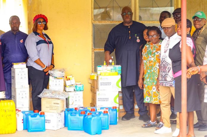 Cholera Outbreak: Nembe Ibe USA, Congress Donate Medical Supplies, LGA Boss Applauds Diaspora Support