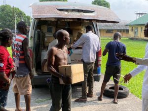 d907819c-2143-4b3e-800d-5444ad382823-300x225 Cholera Outbreak: AITEO Donates Medical Supplies to Nembe LGA
