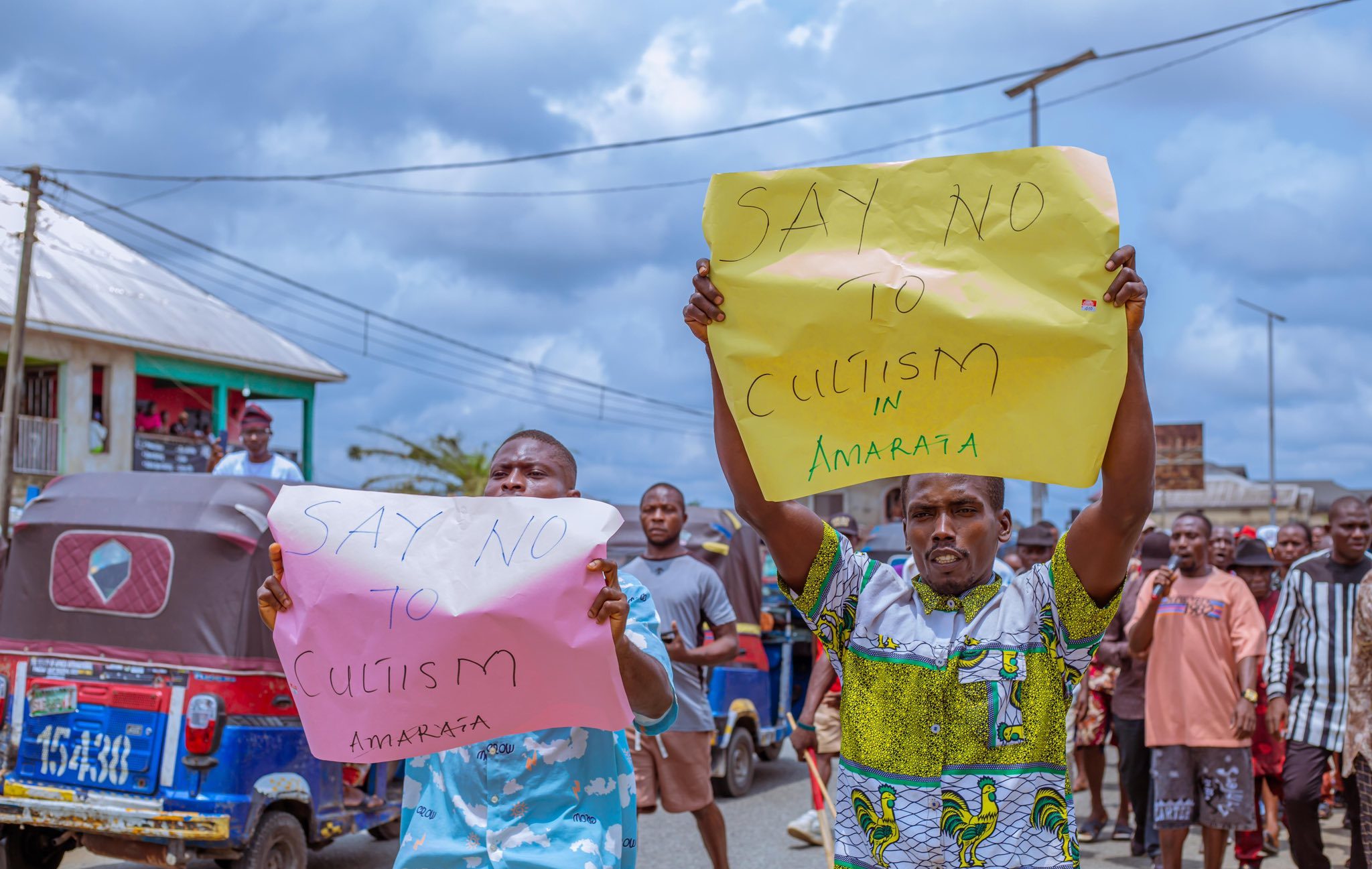 Insecurity: Amarata Community Stage Massive Peace Walk, Declare Zero Tolerance for Cultism