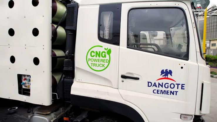 Dangote Refinery Begins Nationwide Fuel Supply with CNG Trucks