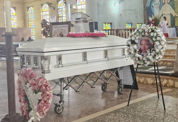 Tears as Arise TV Anchor Somtochukwu Maduagwu Laid to Rest in Anambra; Peter Obi, Journalists Pay Tribute