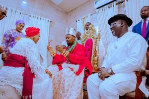Remi Tinubu Makes History in Warri as First Lady Receives Landmark Itsekiri Title, Unveils N50 Million Traders’ Empowerment