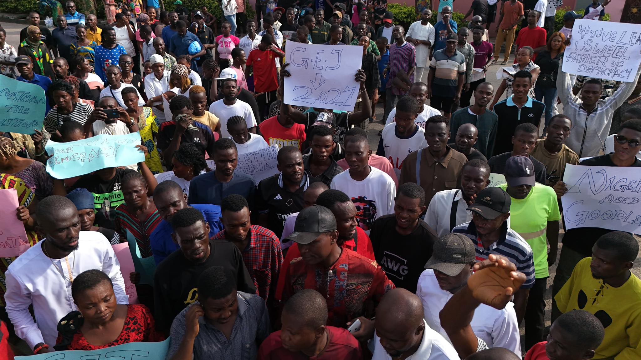 Nigeria Needs You Now: Bayelsa Group Urges Goodluck Jonathan to Contest 2027 Presidential Election