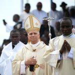 Pope Leo XIV Denies Targeting Donald Trump, Warns on Artificial Intelligence Risks During Africa Tour